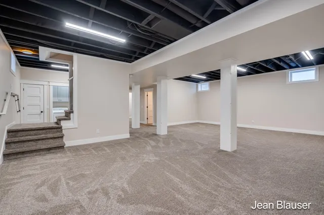 $449,000 | 10 1st Street, Stanwood, MI 49346