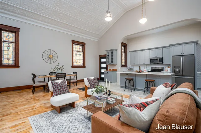 $449,000 | 10 1st Street, Stanwood, MI 49346