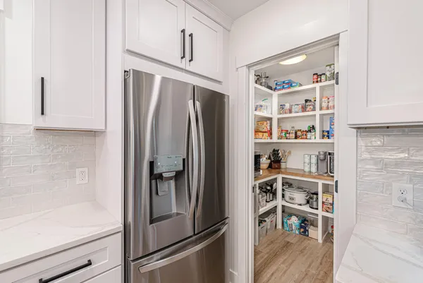 $585,000 | 14025 128th Avenue, Grand Haven, MI 49417