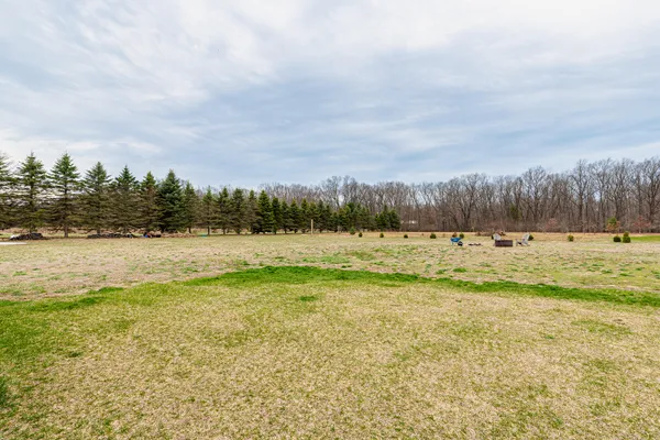 $585,000 | 14025 128th Avenue, Grand Haven, MI 49417
