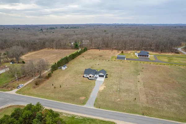 $585,000 | 14025 128th Avenue, Grand Haven, MI 49417