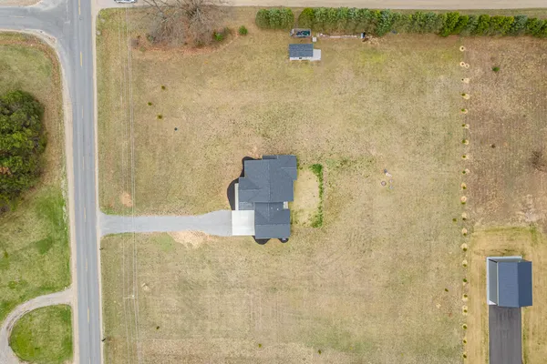 $585,000 | 14025 128th Avenue, Grand Haven, MI 49417