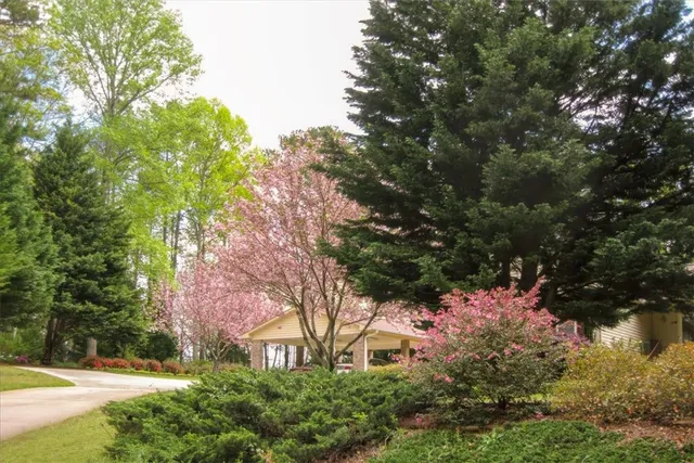 $379,900 | 114 Buxton Drive, Walhalla, SC 29691