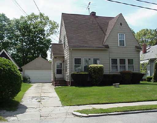 126 Lyndon Road Cranston, RI 02905 - Photo 1 of 1 Exterior Front.