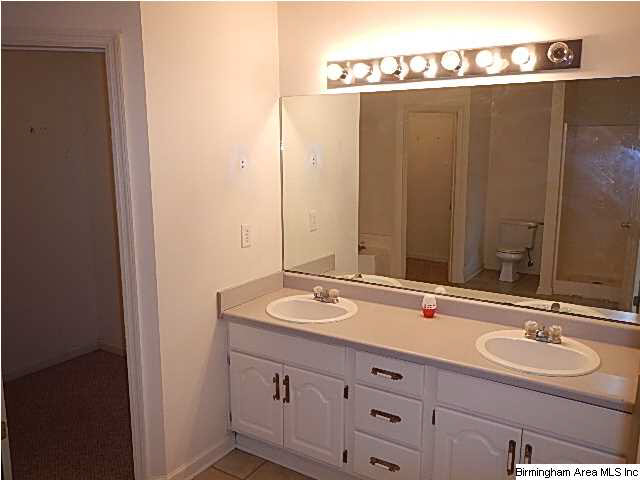 103 Indian Valley Road Sylacauga, AL 35150 - Photo 7 of 13