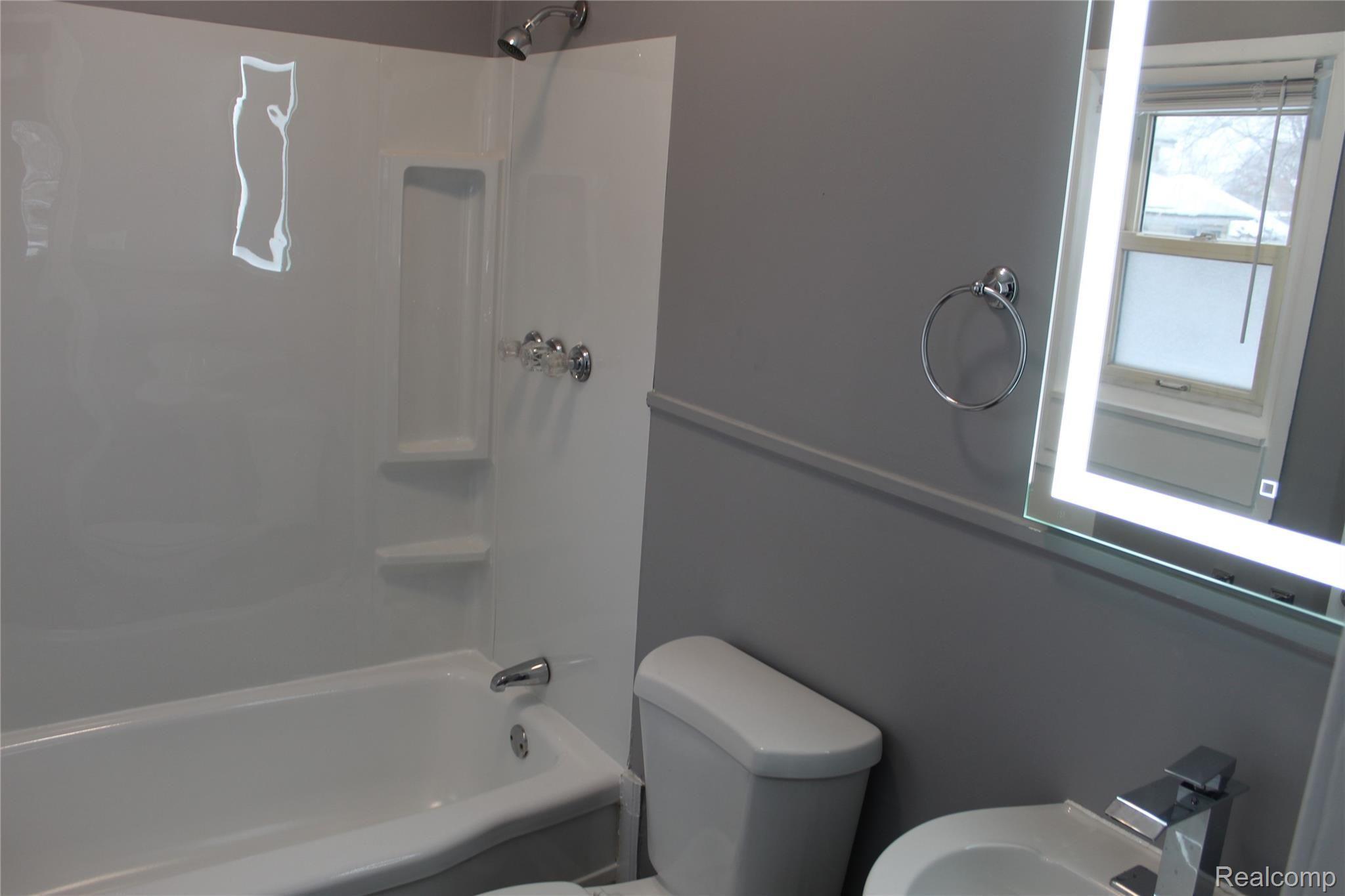 23 Orchard Street River Rouge, MI 48218 - Photo 10 of 23 IMG_0167.JPG