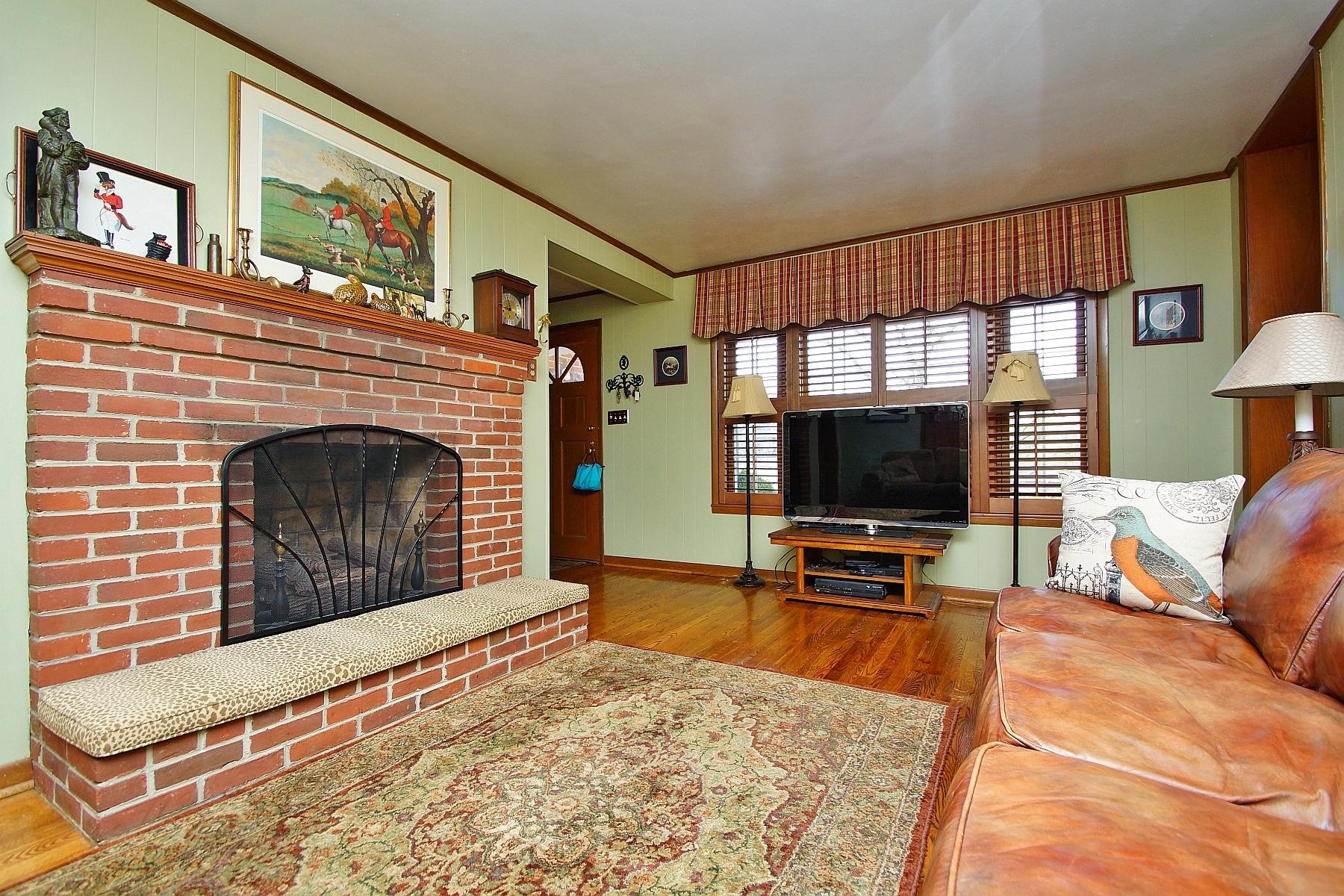 3020 Spring Road Southwest Roanoke, VA 24015 - Photo 12 of 33 dsc00077.jpg