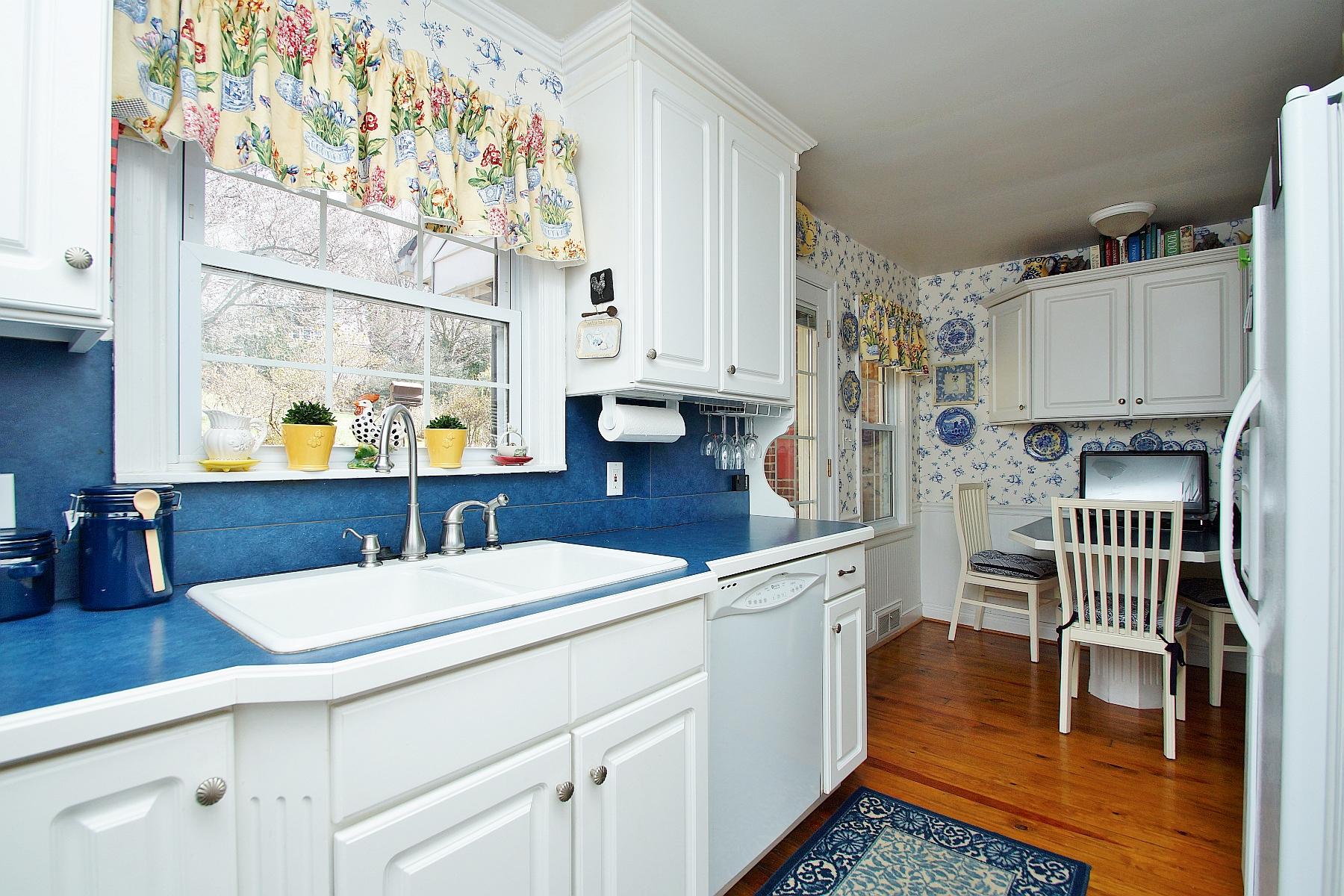 3020 Spring Road Southwest Roanoke, VA 24015 - Photo 21 of 33 dsc00062.jpg