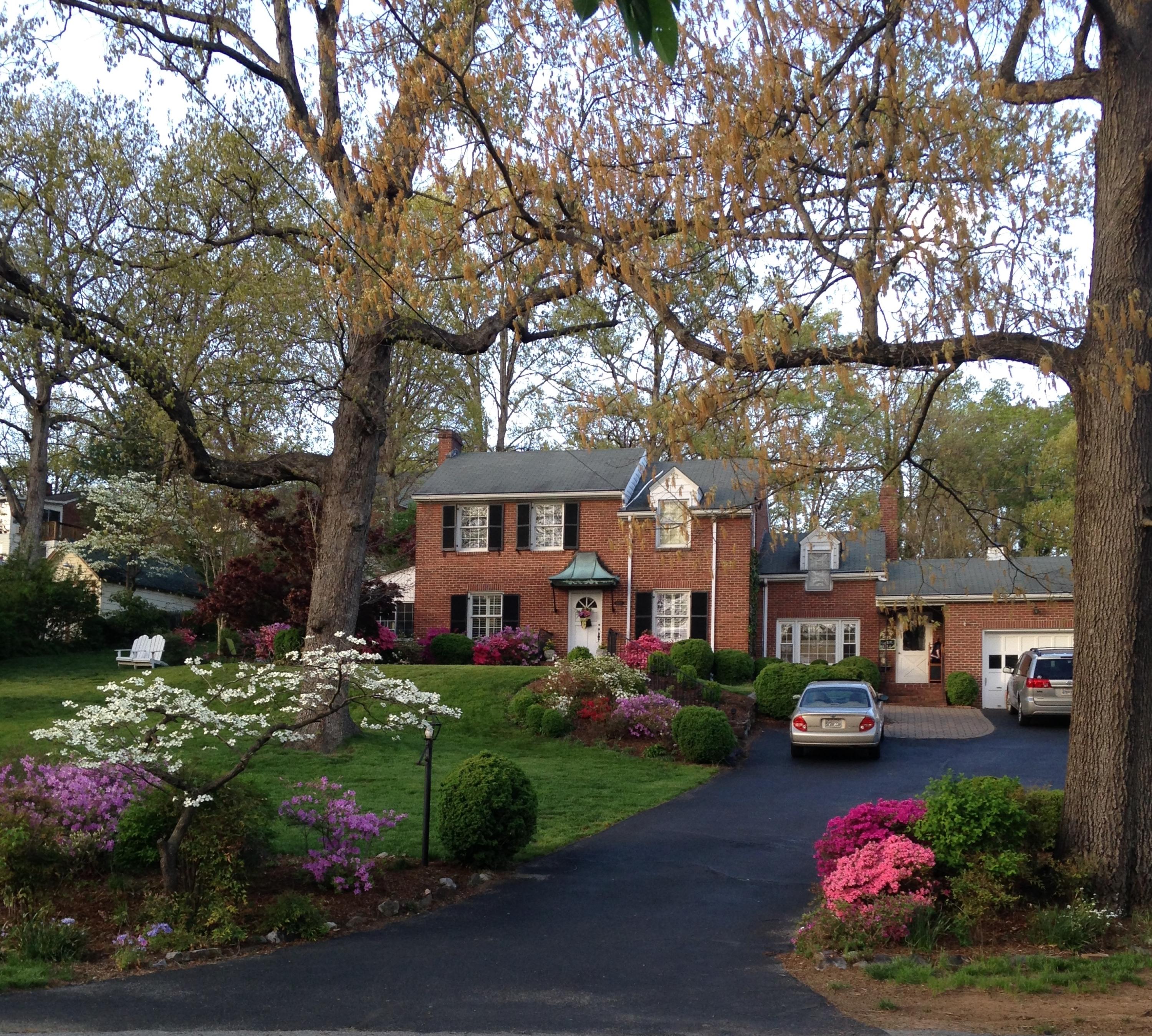3020 Spring Road Southwest Roanoke, VA 24015 - Photo 30 of 33 IMG_1014.JPG