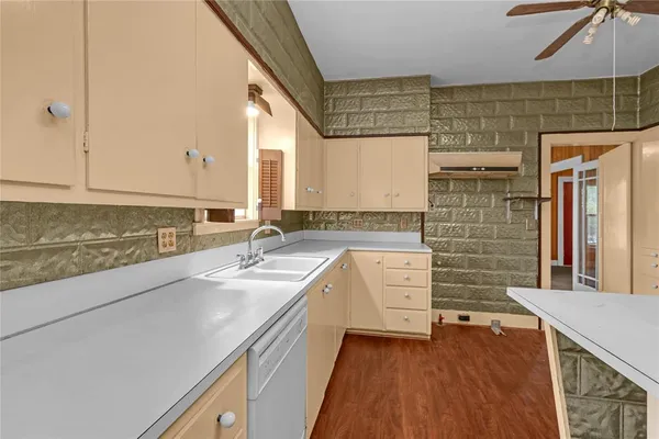 $125,000 | 819 West Liveoak Street, Coleman, TX 76834