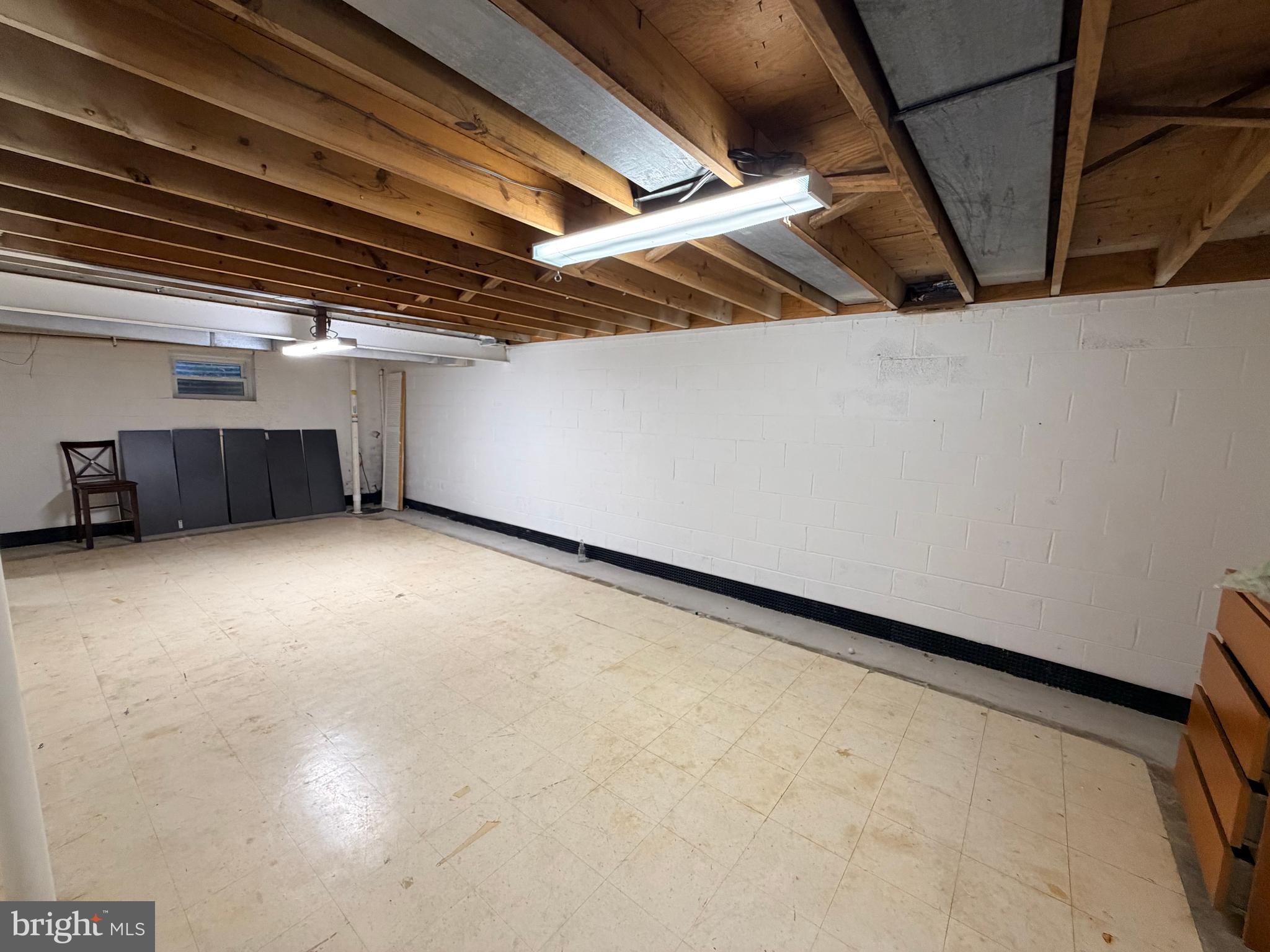 10802 Hunt Club Road Reston, VA 20190 - Photo 36 of 39 Gallery Image 36