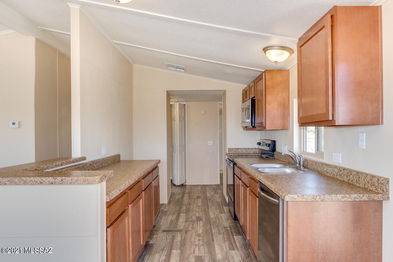 6860 North Sanders Road Tucson, AZ 85743 - Photo 13 of 26 Gallery Image 13