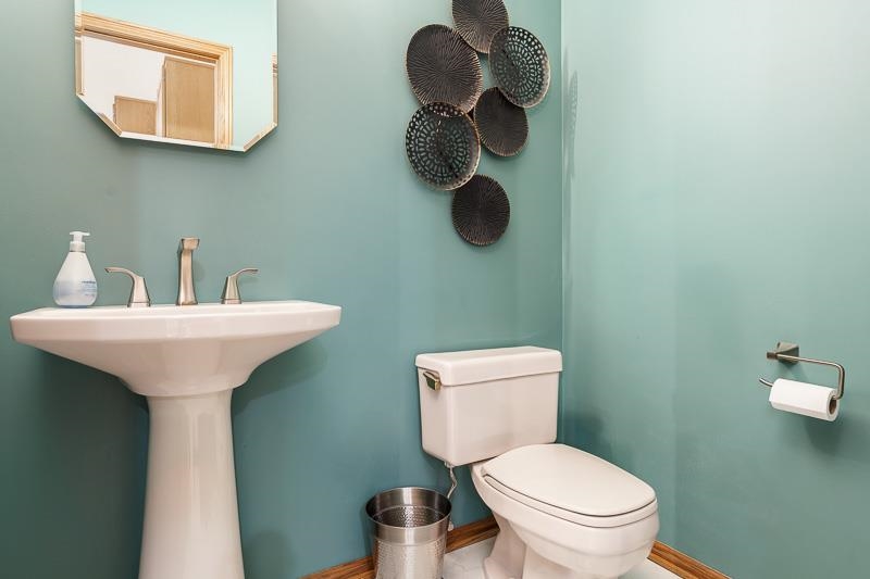 11307 Ridgecrest Drive Roscoe, IL 61073 - Photo 13 of 65