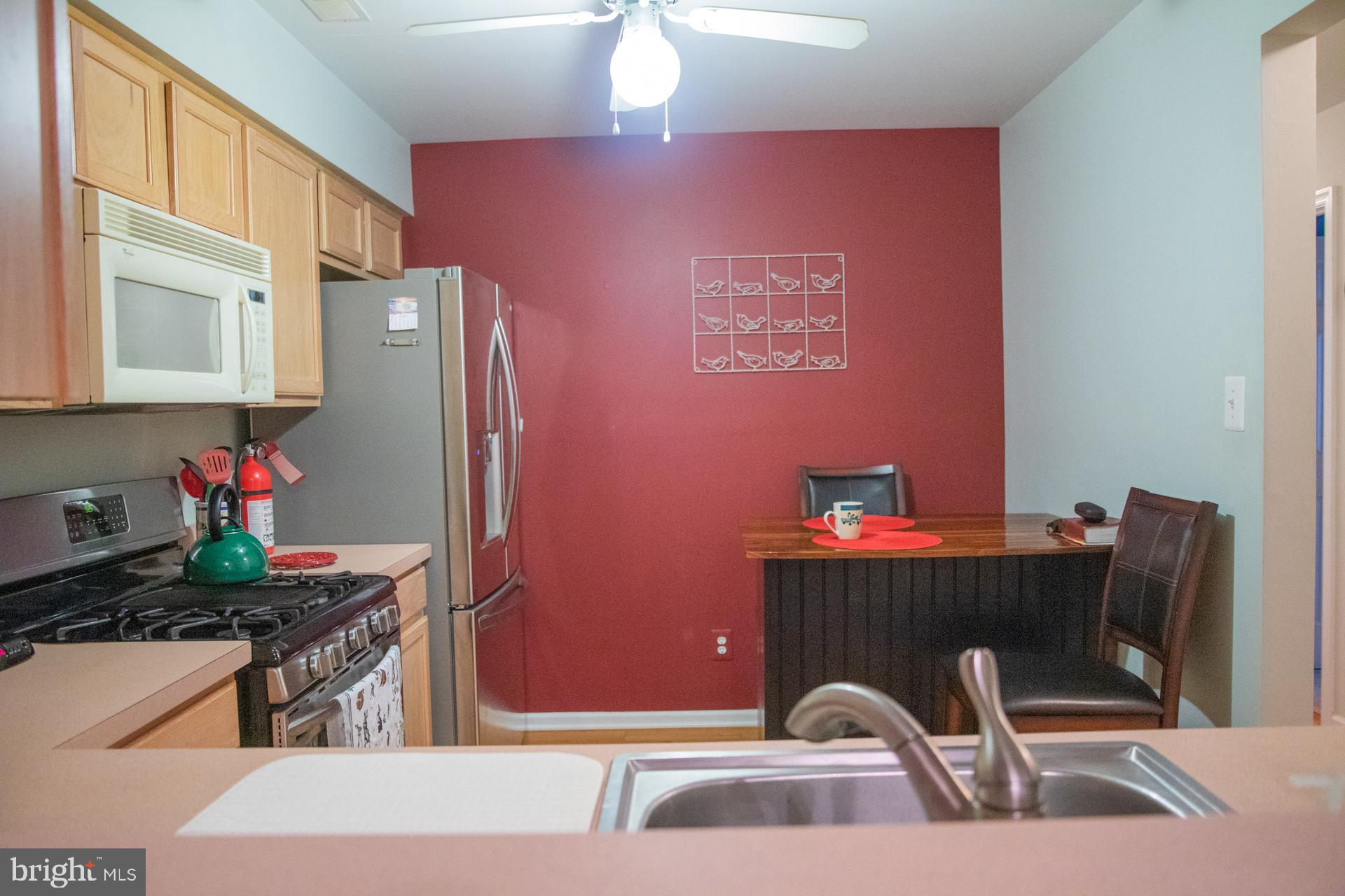 130I Pristine Place Sewell, NJ 08080 - Photo 12 of 44 Dining Area View Into Kitchen