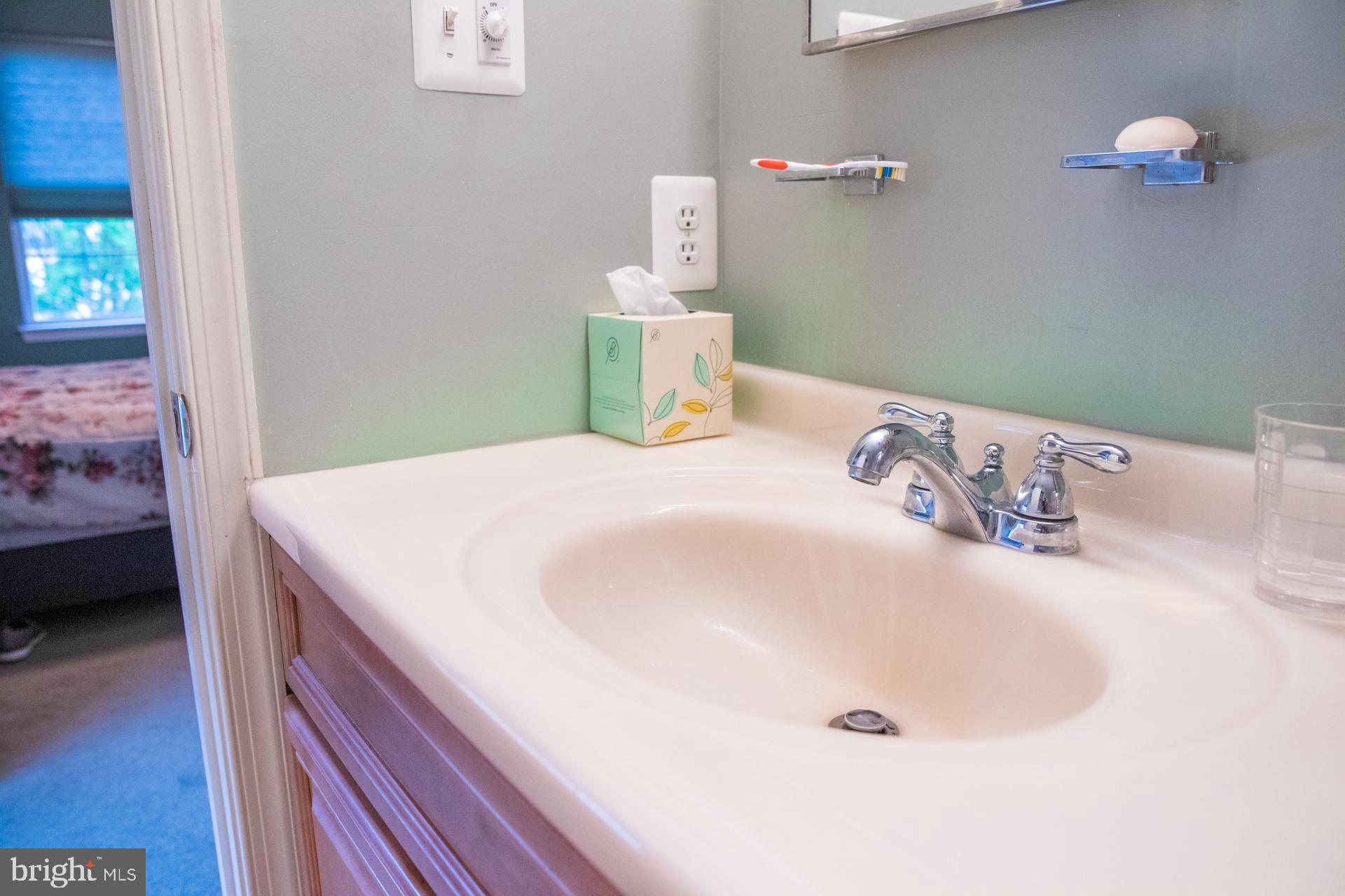 130I Pristine Place Sewell, NJ 08080 - Photo 35 of 44 Primary Bathroom