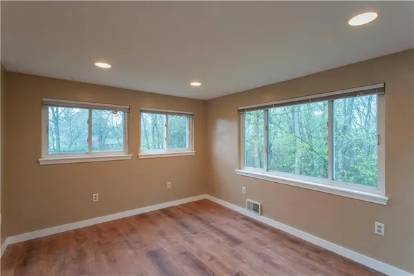 $250,000 | 194 Woodridge Drive, Beaver, PA 15009
