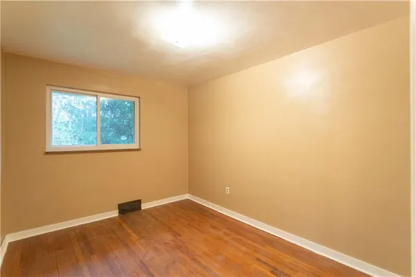 $250,000 | 194 Woodridge Drive, Beaver, PA 15009
