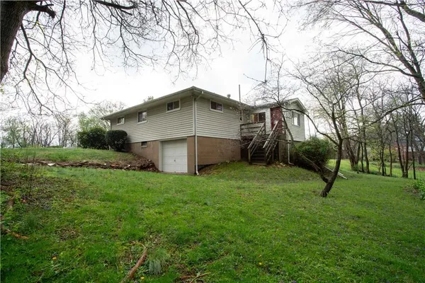 $250,000 | 194 Woodridge Drive, Beaver, PA 15009