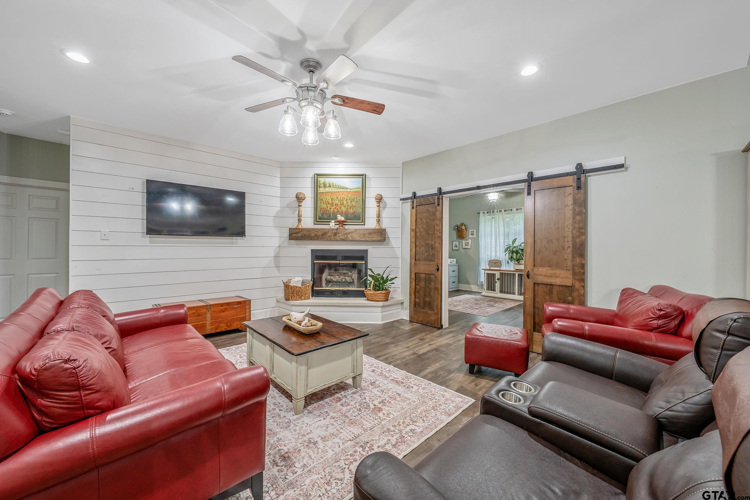 14370 County Road 343 Tyler, TX 75708 - Photo 12 of 41
