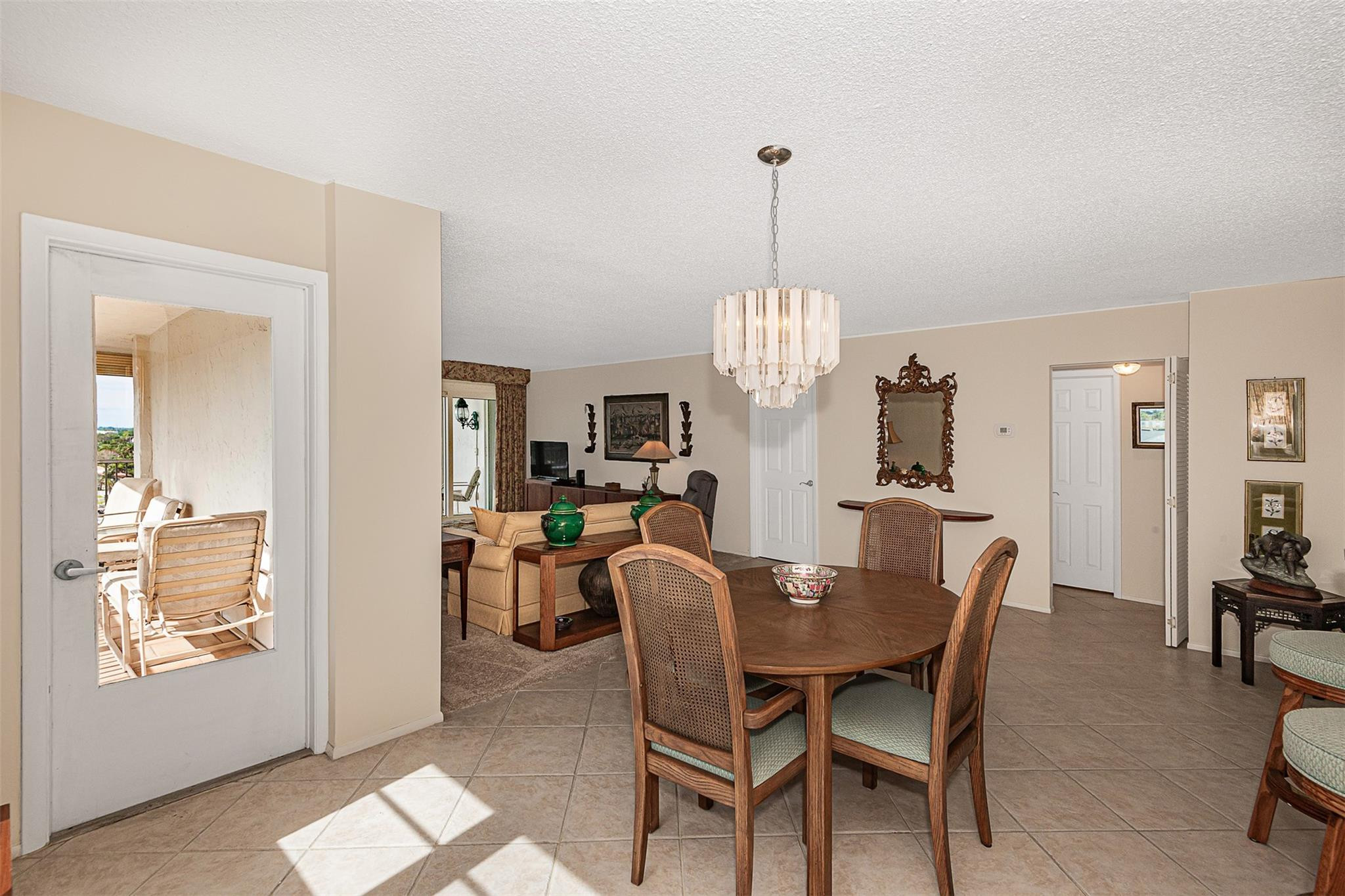 299 North Riverside Drive, Unit 1008 Pompano Beach, FL 33062 - Photo 8 of 31 Photo 8