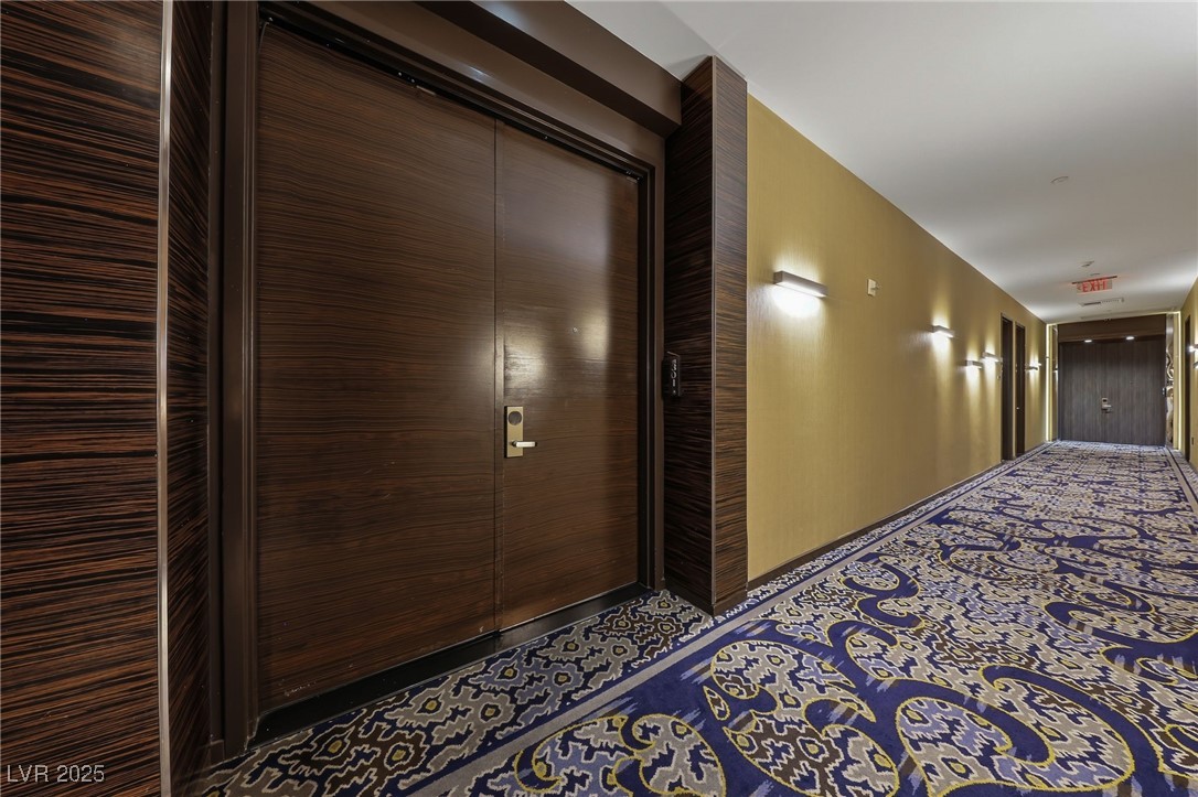 4381 West Flamingo Road, Unit 58301 Las Vegas, NV 89103 - Photo 26 of 32 View of corridor