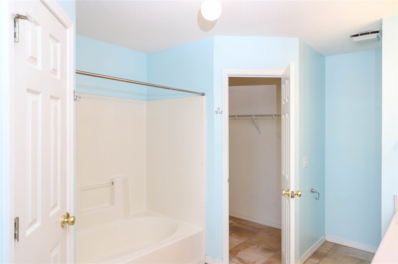 2741 Augustus Road Navarre, FL 32566 - Photo 18 of 32