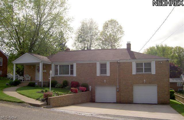 225 Mohawk Avenue Northwest Canton, OH 44708 - Photo 3 of 18 Gallery Image 3