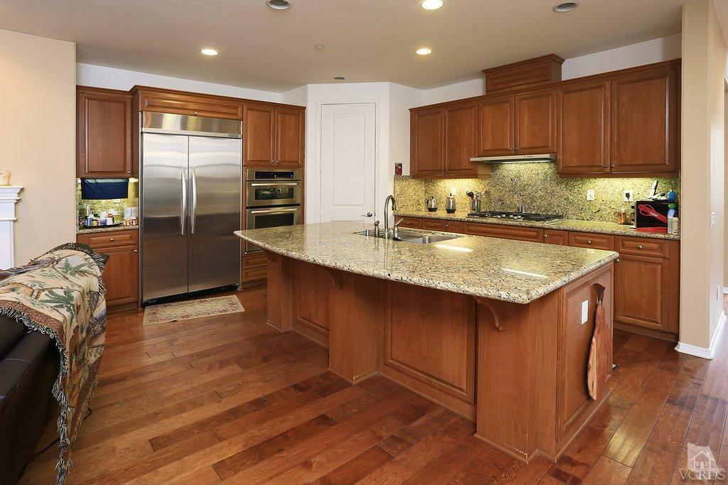 4042 Farralon Way Oxnard, CA 93035 - Photo 5 of 19 Additional Photo