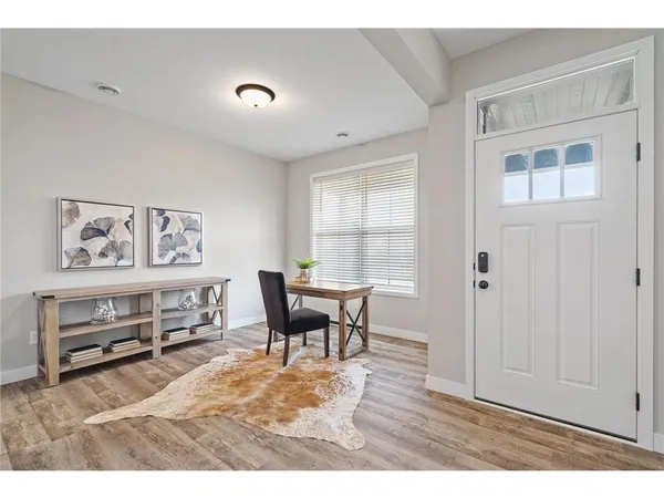 $4,275 | 10027 Newport Path, Woodbury, MN 55129