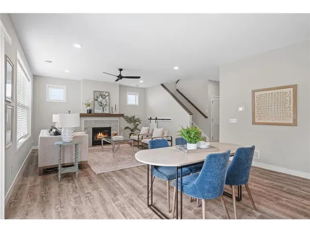 $4,275 | 10027 Newport Path, Woodbury, MN 55129