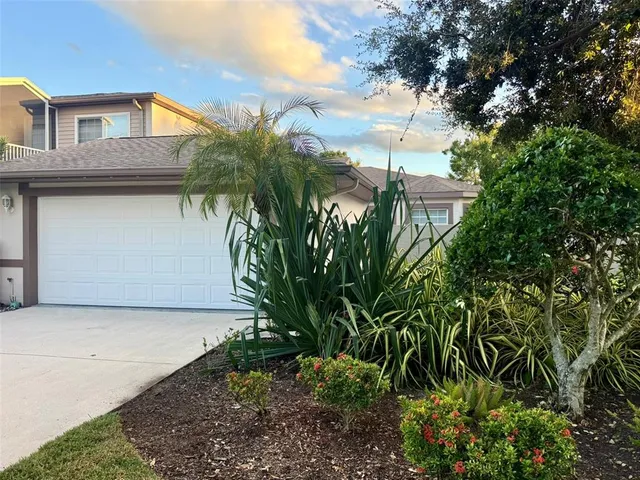 $295,450 | 4683 Winston Lane North, Unit 30, Sarasota, FL 34235