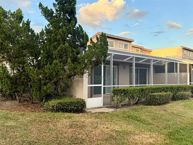 $295,450 | 4683 Winston Lane North, Unit 30, Sarasota, FL 34235