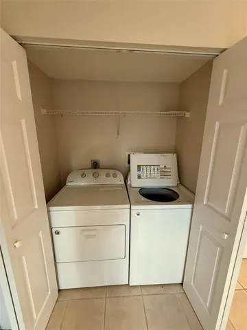 $295,450 | 4683 Winston Lane North, Unit 30, Sarasota, FL 34235