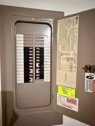 $295,450 | 4683 Winston Lane North, Unit 30, Sarasota, FL 34235