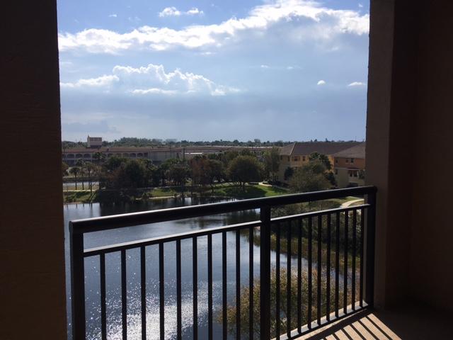 1660 Renaissance Commons Boulevard, Unit 2512 Boynton Beach, FL 33426 - Photo 12 of 16 IMG_0727