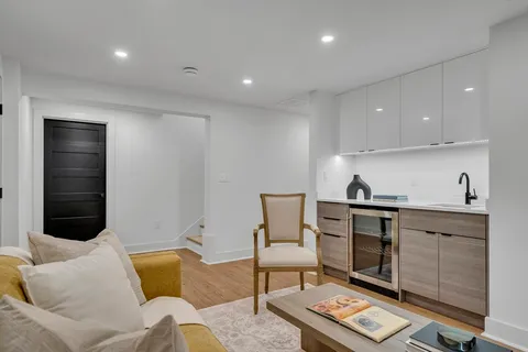 $1,850,000 | 1242 Beacon Street, Newton, MA 02468
