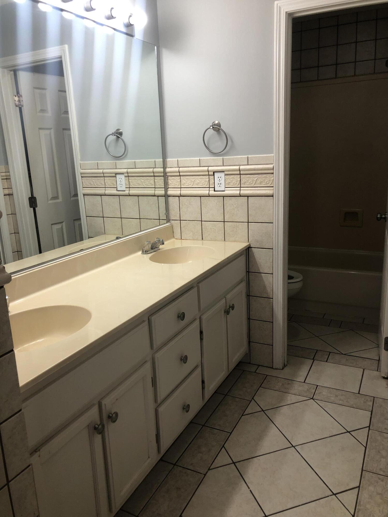 2066 Crane Ridge Biloxi, MS 39532 - Photo 15 of 18 IMG-6707