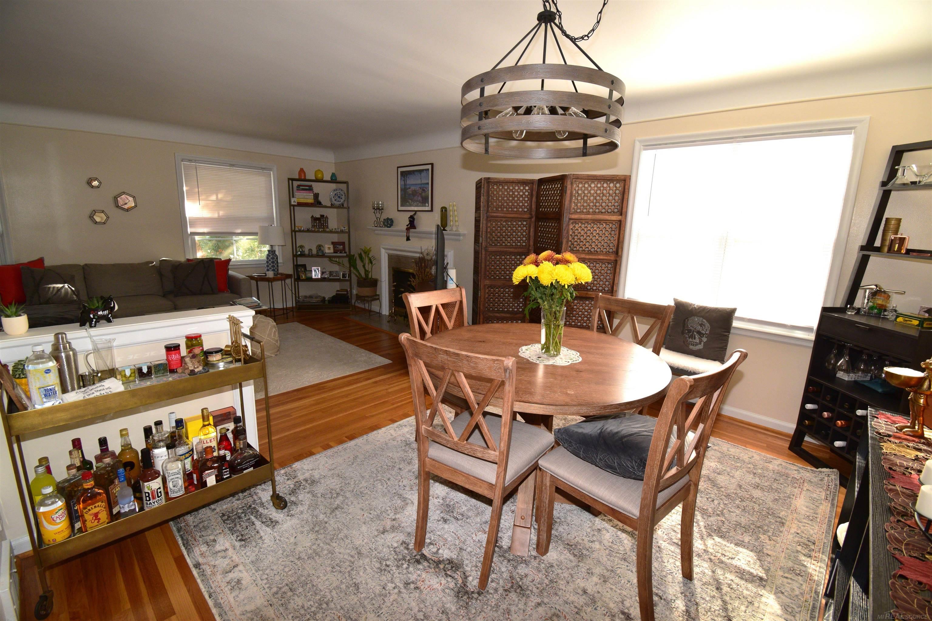 855 Harcourt Road Grosse Pointe, MI 48230 - Photo 26 of 68 50125193-25.JPG