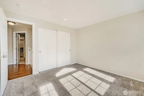 $574,950 | 9410 62nd Ave Court East, Puyallup, WA 98371