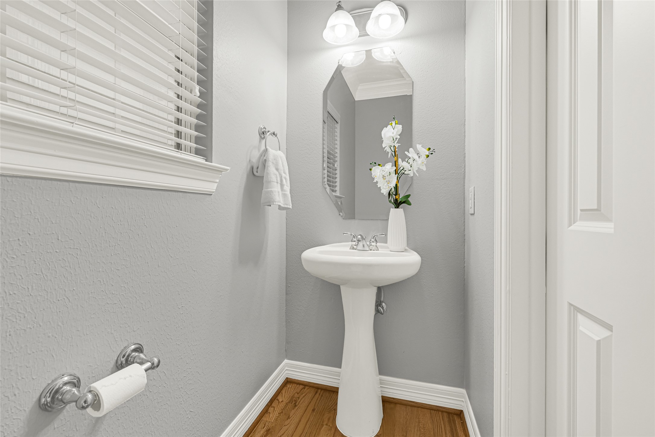 1420 West 26th Street Houston, TX 77008 - Photo 13 of 36