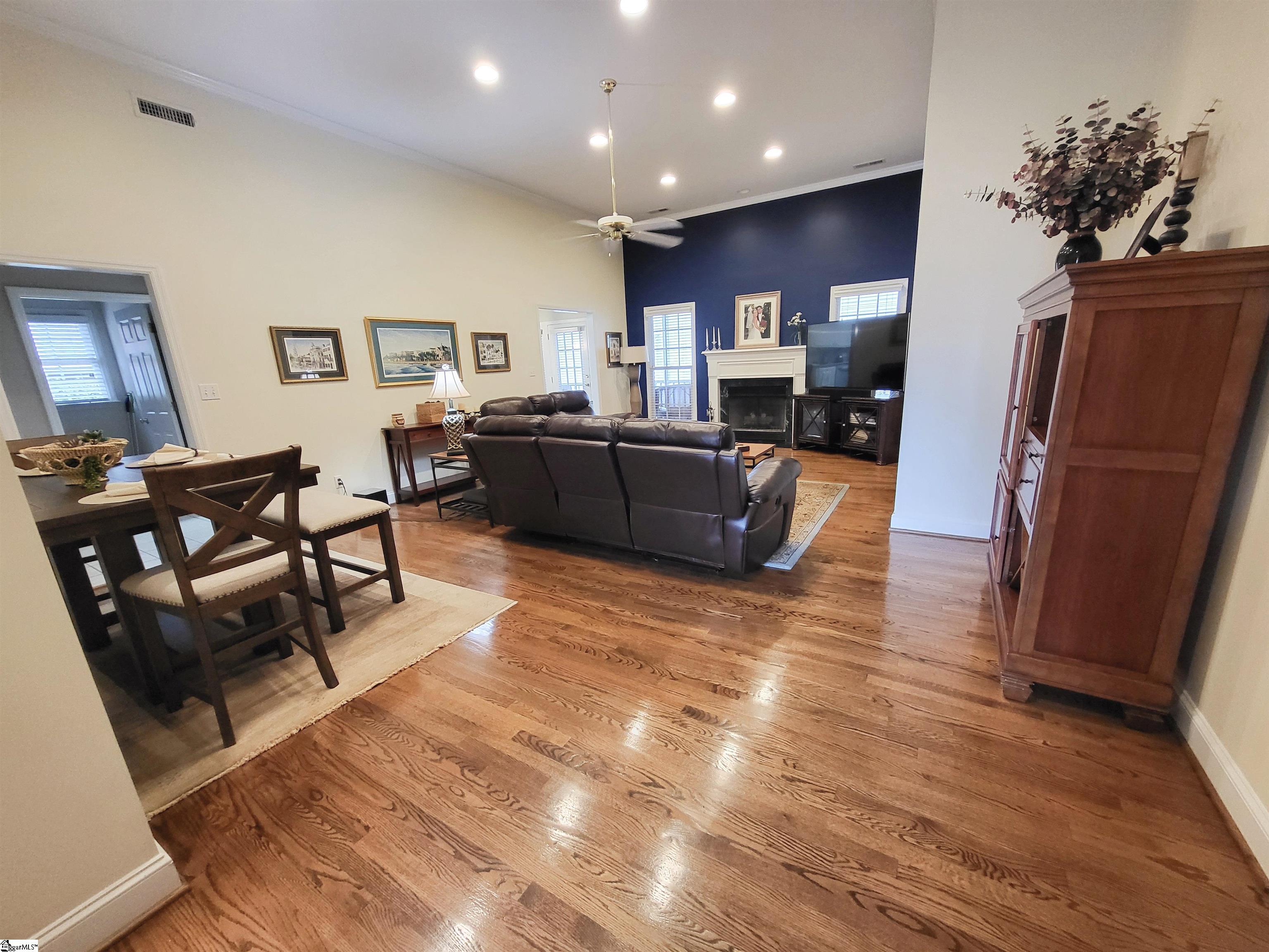 6 Foxfield Way Greer, SC 29651 - Photo 4 of 30 Gallery Image 4