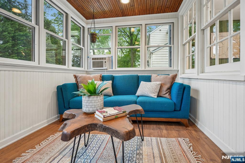 93 South Prospect Street Verona, NJ 07044 - Photo 18 of 38