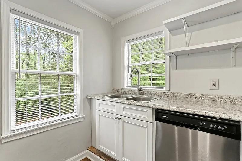 1268 Eastland Road Southeast, Unit B Atlanta, GA 30316 - Photo 10 of 20 a view of a window in a kitchen