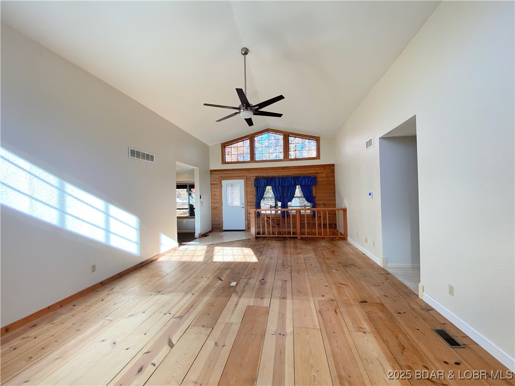 209 Two N Two Lane Camdenton, MO 65020 - Photo 11 of 66 great living area