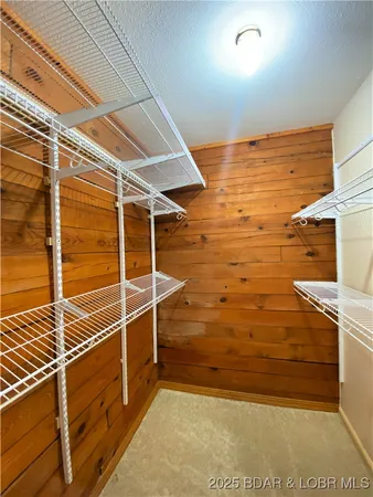 $625,000 | 209 Two N Two Lane, Camdenton, MO 65020