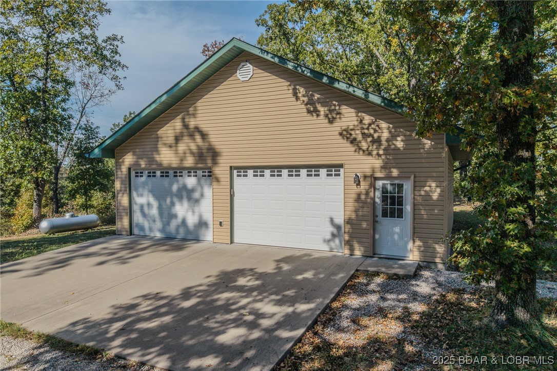 209 Two N Two Lane Camdenton, MO 65020 - Photo 41 of 66 detached garage