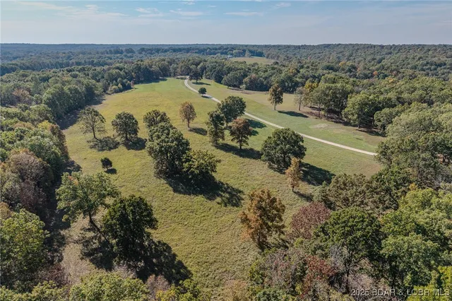 $625,000 | 209 Two N Two Lane, Camdenton, MO 65020