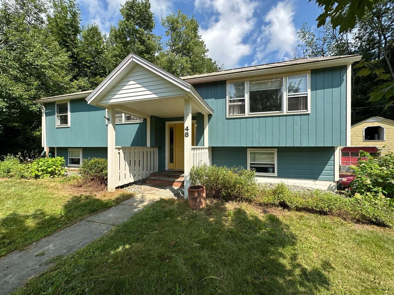 48 Loop Road Newfane, VT 05345 - Photo 2 of 11 Gallery Image 2