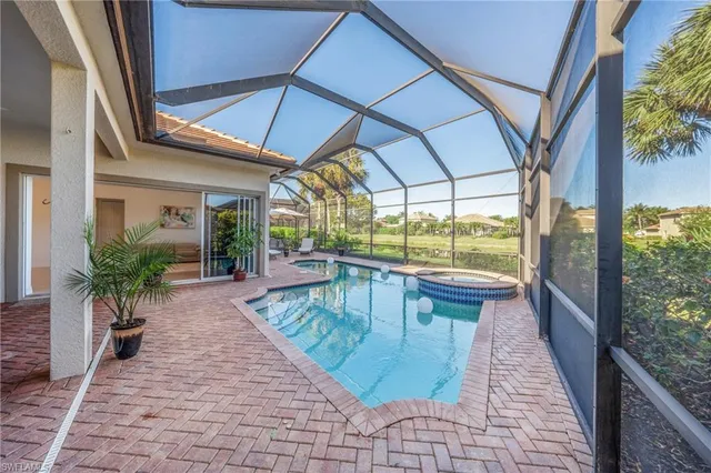 $1,795,000 | 379 Cypress Way West, Naples, FL 34110