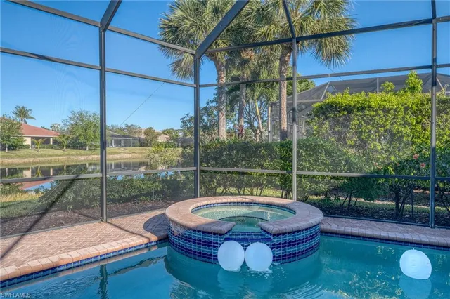 $1,795,000 | 379 Cypress Way West, Naples, FL 34110